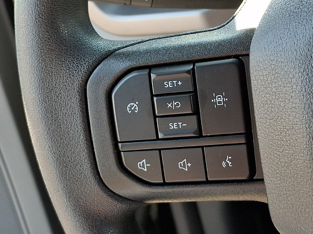 Used 2025 Ford F150 XLT AWD/4WD image 20