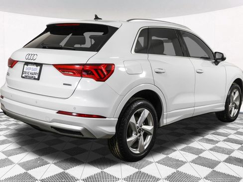 Used 2022 Audi Q3 2.0T Premium image 16