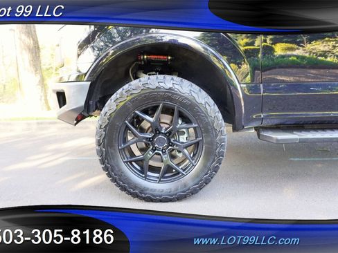 Used 2018 Ford F150 Lariat w/ Equipment Group 501A Mid image 24