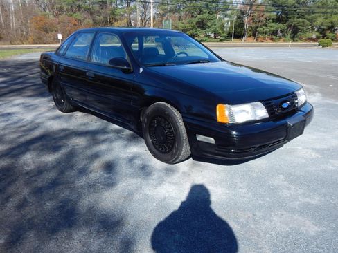 Used 1990 Ford Taurus SHO image 4