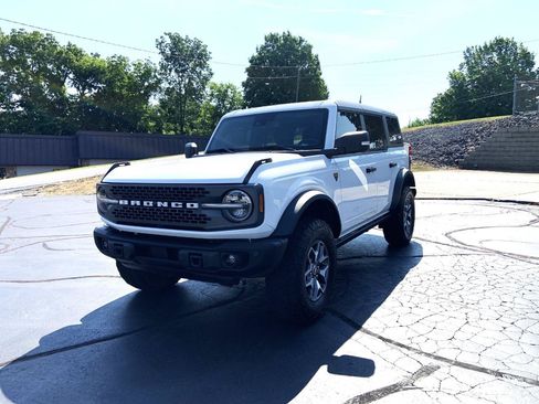 Used 2023 Ford Bronco Badlands AWD/4WD image 1