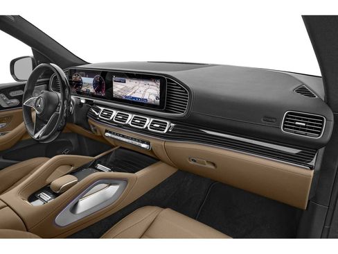New 2026 Mercedes-Benz GLS 580 4MATIC image 11