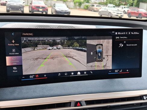 Used 2025 BMW iX xDrive50 image 19