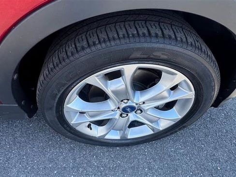 Used 2014 Ford Escape Titanium image 25