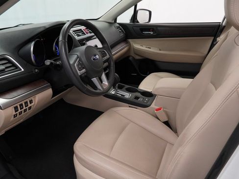 Used 2016 Subaru Outback 2.5i Limited AWD/4WD image 22
