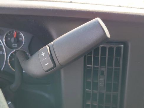 Used 2023 Chevrolet Express 2500 w/ Driver Convenience Package image 17