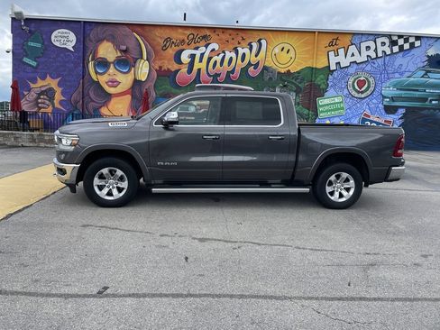 Certified 2021 RAM 1500 Laramie AWD/4WD image 2