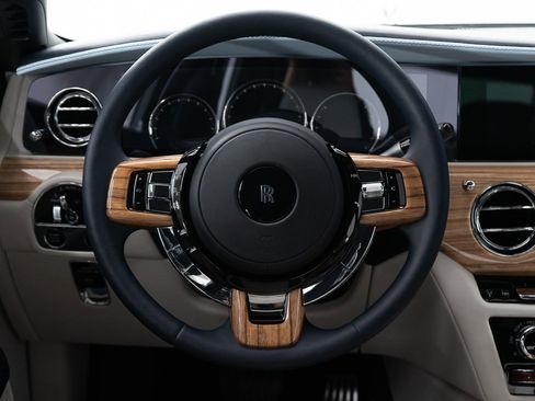 Certified 2022 Rolls-Royce Ghost image 35