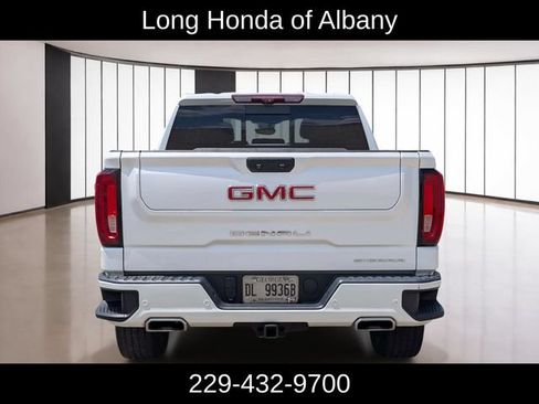 Used 2023 GMC Sierra 1500 Denali w/ Denali Reserve Package AWD/4WD image 7