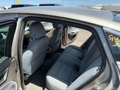 Used 2022 Chevrolet Malibu LT image 14