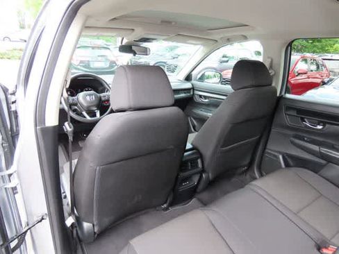 Used 2024 Honda CR-V EX image 14