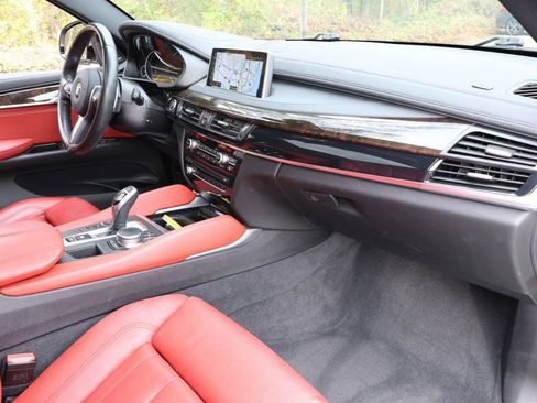 Used 2019 BMW X6 xDrive35i w/ M Sport Package image 27