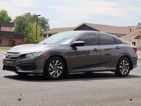 Used 2016 Honda Civic EX image 11