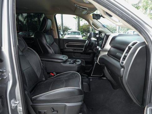 Used 2021 RAM 3500 Laramie image 47