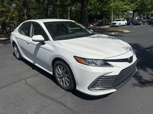 Used 2024 Toyota Camry LE FWD image 1