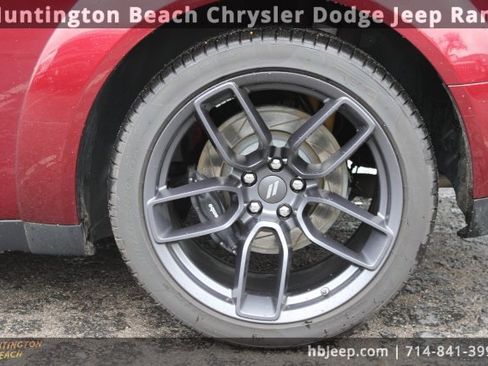 Used 2019 Dodge Challenger R/T Scat Pack image 7