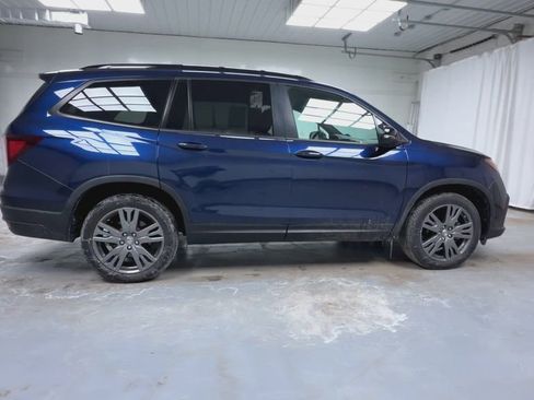 Certified 2022 Honda Pilot Sport image 9