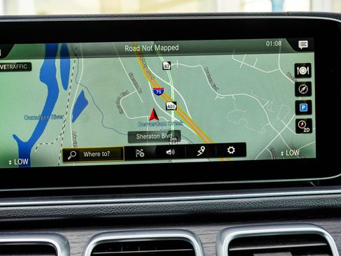 Used 2023 Mercedes-Benz GLS 580 4MATIC image 25