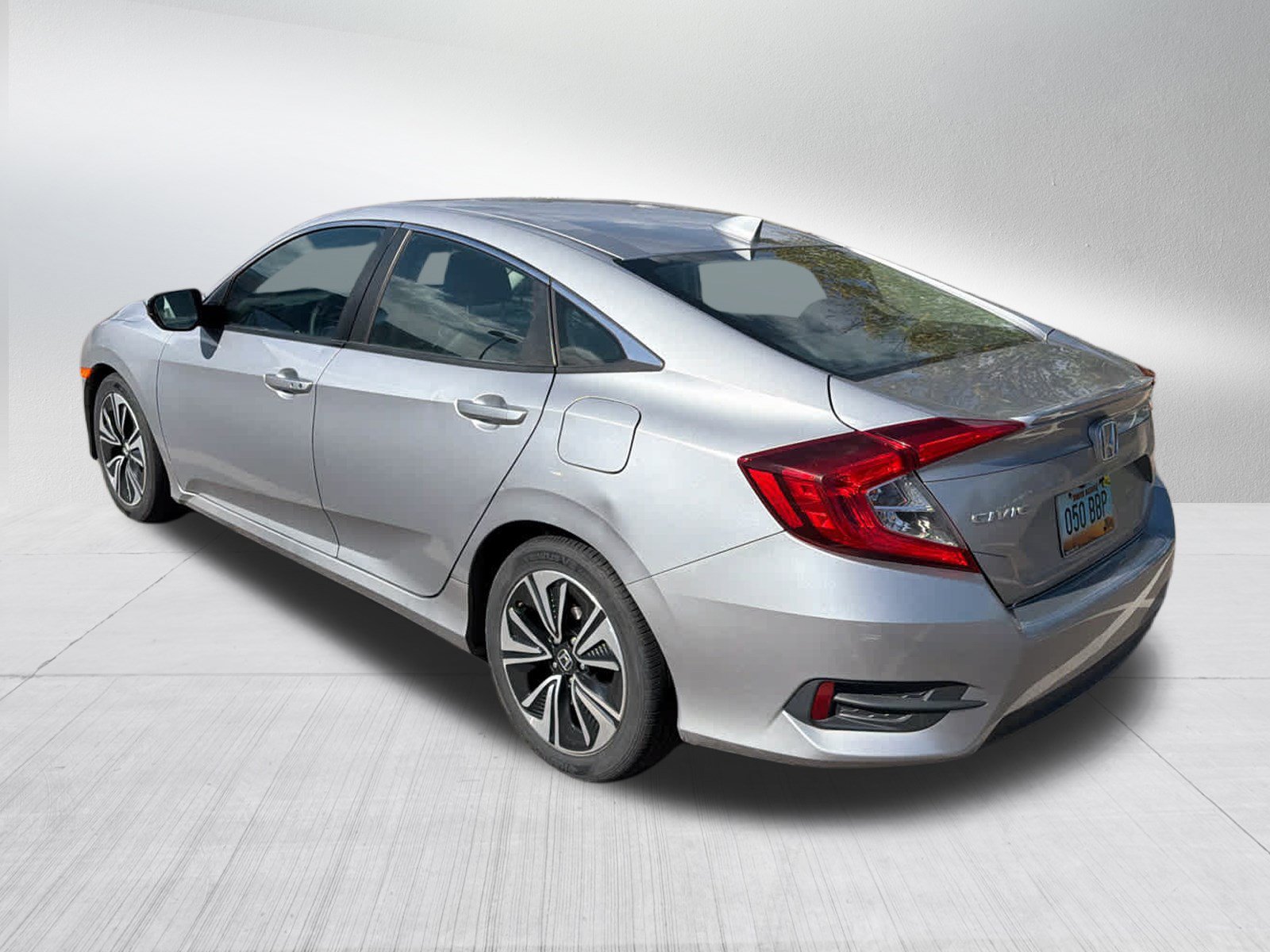 Used 2016 Honda Civic EX-L image 7