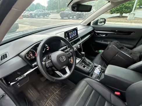 Used 2025 Honda CR-V EX-L image 2