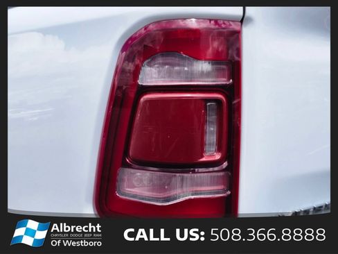 Used 2023 RAM 1500 Limited AWD/4WD image 9