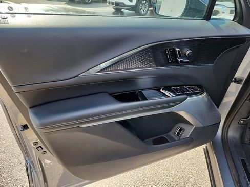 Used 2023 Cadillac Lyriq 2WD image 12