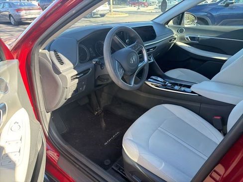 Used 2023 Hyundai Sonata SEL image 10