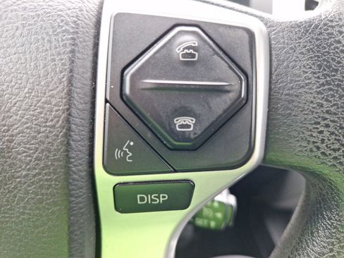 Used 2017 Toyota Tundra SR5 w/ SR5 Upgrade Package image 23