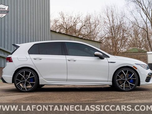 Used 2022 Volkswagen Golf R image 6