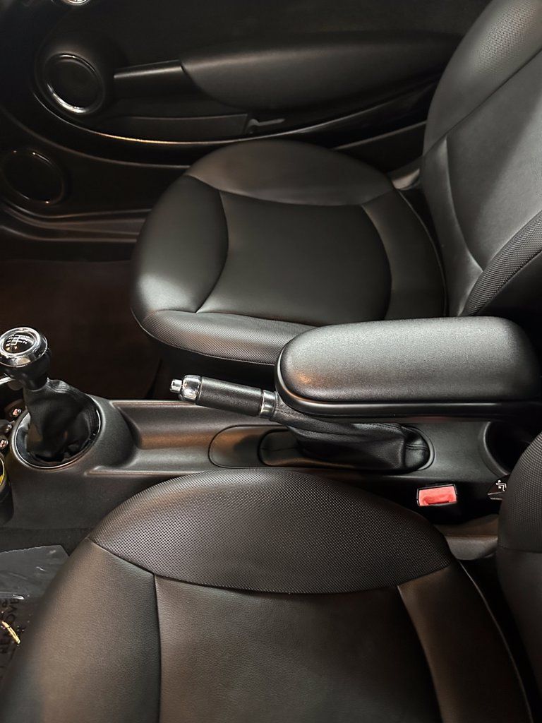 Used 2014 MINI Cooper Convertible FWD image 20