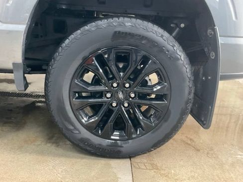 Used 2025 Ford F150 Lariat AWD/4WD image 16