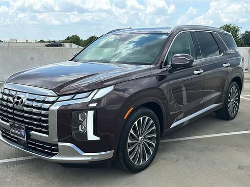 Used 2024 Hyundai Palisade Calligraphy AWD/4WD image 9
