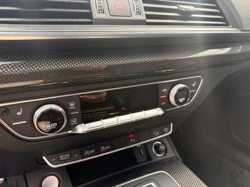 Used 2019 Audi SQ5 Premium Plus w/ Premium Plus Package AWD/4WD image 31