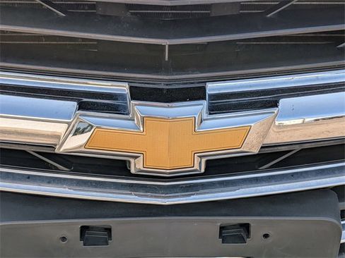 Used 2023 Chevrolet Malibu LT image 9