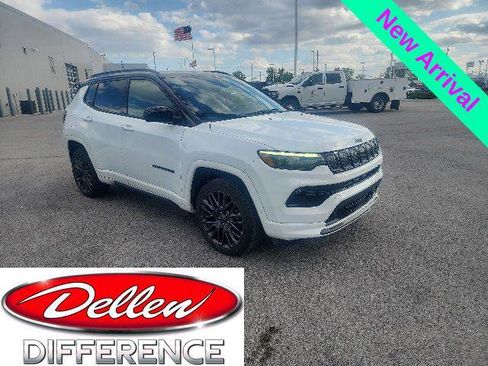 Certified 2022 Jeep Compass High Altitude AWD/4WD image 1