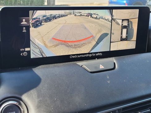 Used 2024 MAZDA CX-90 Plug-In Hybrid w/ Premium Plus AWD/4WD image 19
