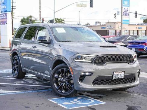 Used 2022 Dodge Durango R/T w/ Blacktop Package AWD/4WD image 2