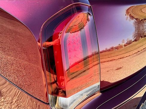 Used 2019 Chrysler 300 Touring w/ Sport Appearance Package image 32