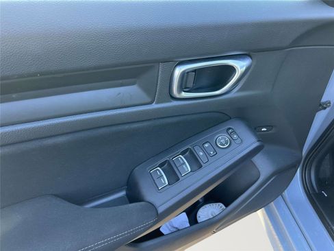 Used 2022 Honda Civic Sport image 14