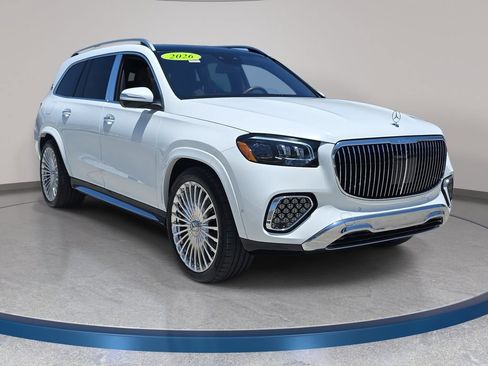 Used 2026 Mercedes-Benz Maybach GLS 600 4MATIC image 4
