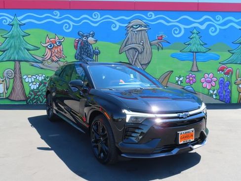 Certified 2026 Chevrolet Blazer EV SS w/ LPO, Blackout Package AWD/4WD image 1
