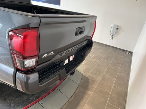Used 2023 Toyota Tacoma SR AWD/4WD image 5