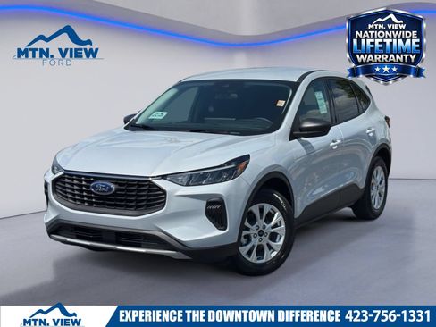 New 2026 Ford Escape Active w/ Tech Pack #1 FWD image 1