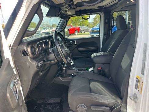 Used 2020 Jeep Wrangler Unlimited Sport S image 13