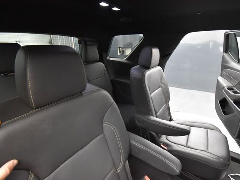 Certified 2022 Chevrolet Traverse LT image 19