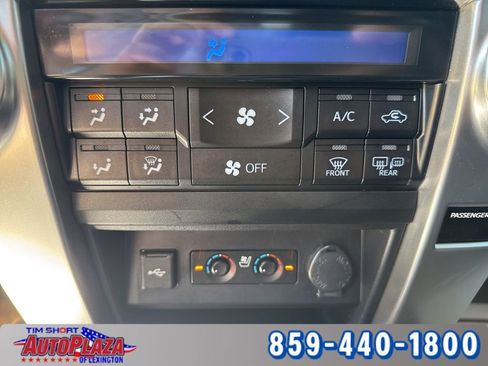 Used 2024 Toyota 4Runner Limited image 27