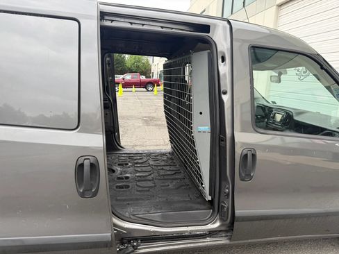 Used 2018 RAM ProMaster City Tradesman FWD image 28