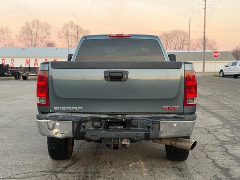 Used 2011 GMC Sierra 2500 SLE w/ SLE Preferred Package image 6