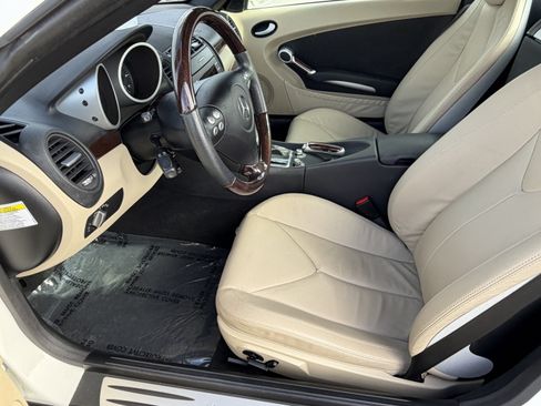 Used 2008 Mercedes-Benz SLK 280 image 25