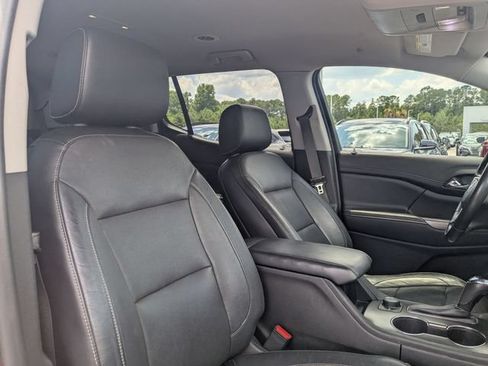 Used 2019 GMC Acadia SLT FWD image 36